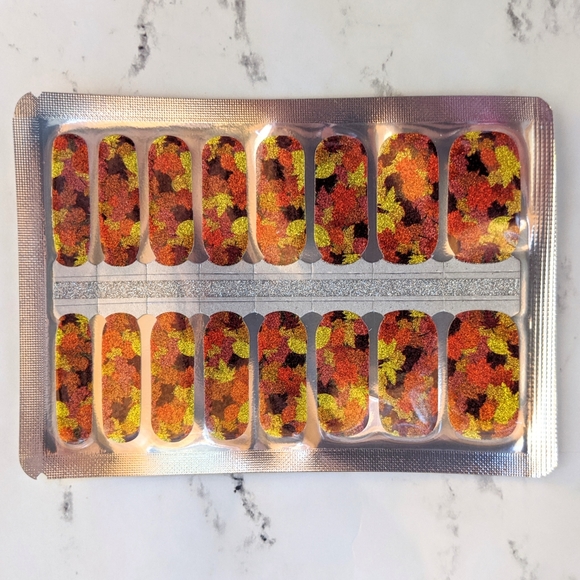 5 for $15 Nail Wraps- Turning Leafs - Picture 2 of 4